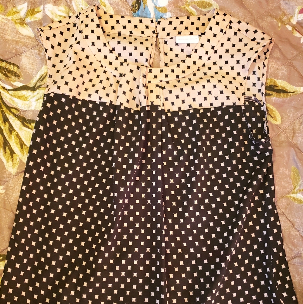 New York and Co Blouse